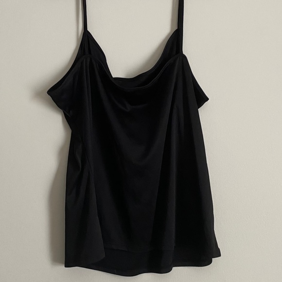 Black Plus Size Loose Tank Top Nicole Miller - Picture 2 of 3